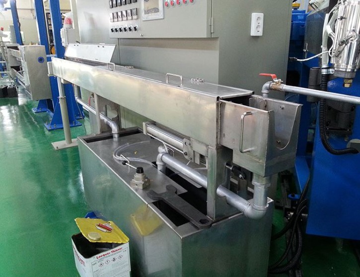 MOVING COOLING TROUGH.JPG